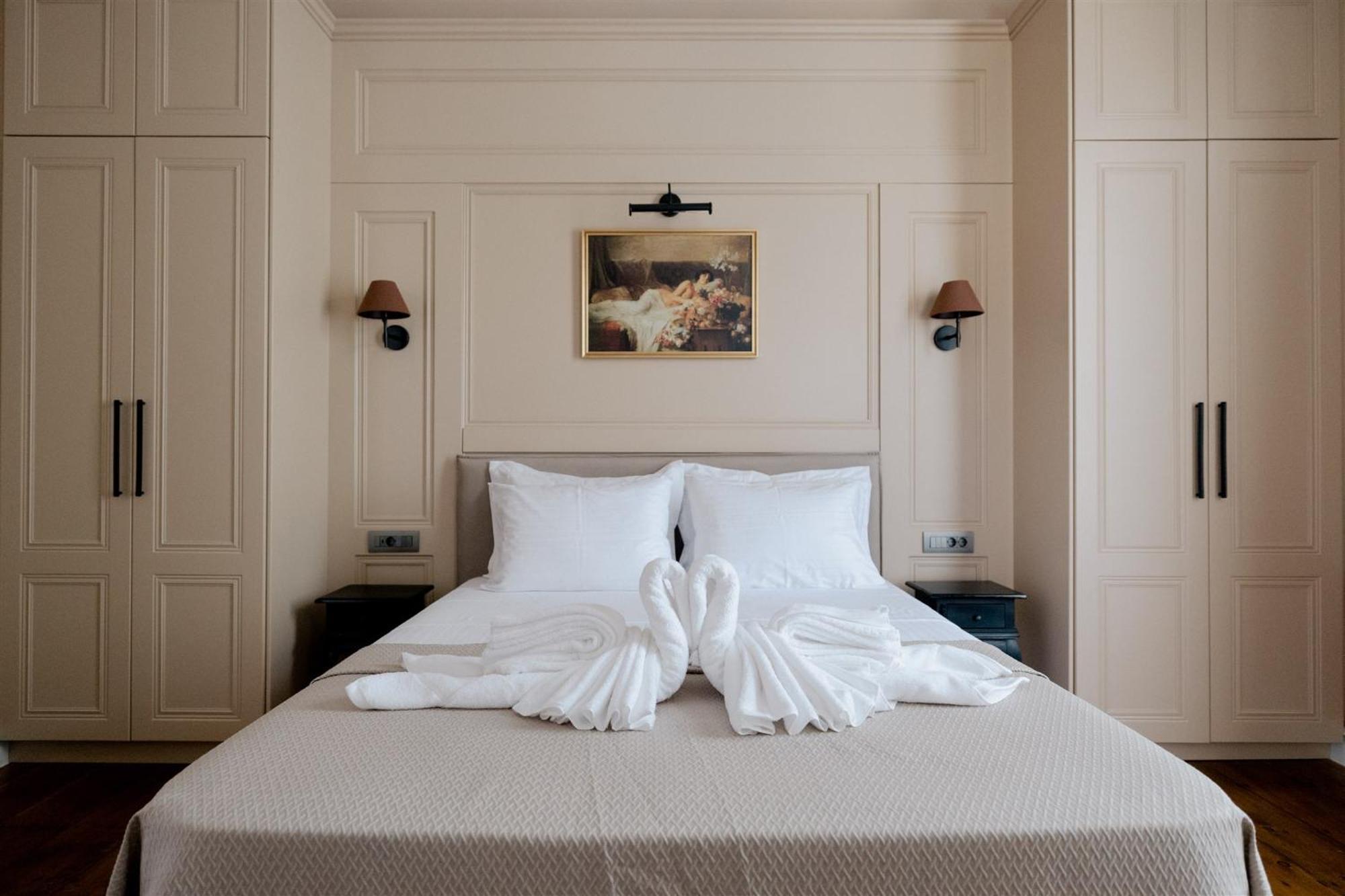 Victoria Mansion A Luxurious Neoclassical Experience Rhodes City Екстер'єр фото