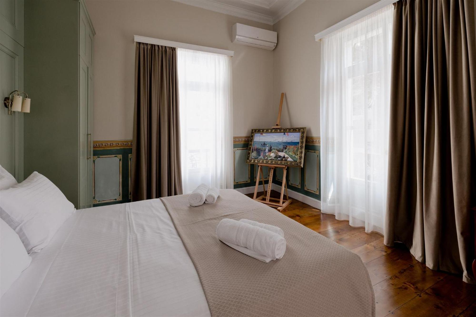 Victoria Mansion A Luxurious Neoclassical Experience Rhodes City Екстер'єр фото